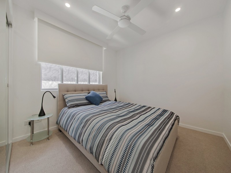 212/45 Shakespeare Street, Coorparoo QLD 4151