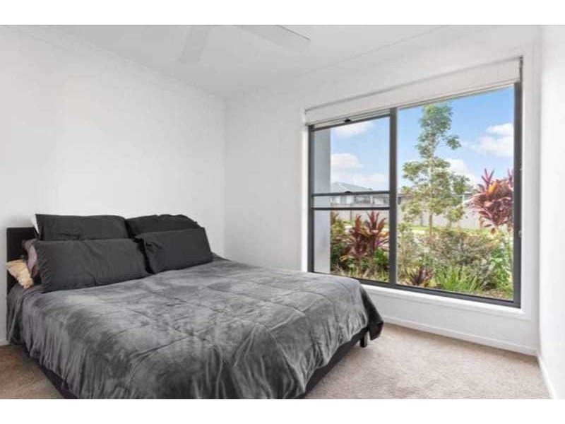 14 East Beaumont Road, Park Ridge QLD 4125