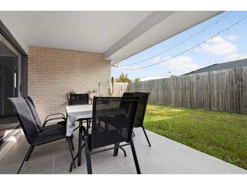 14 East Beaumont Road, Park Ridge QLD 4125