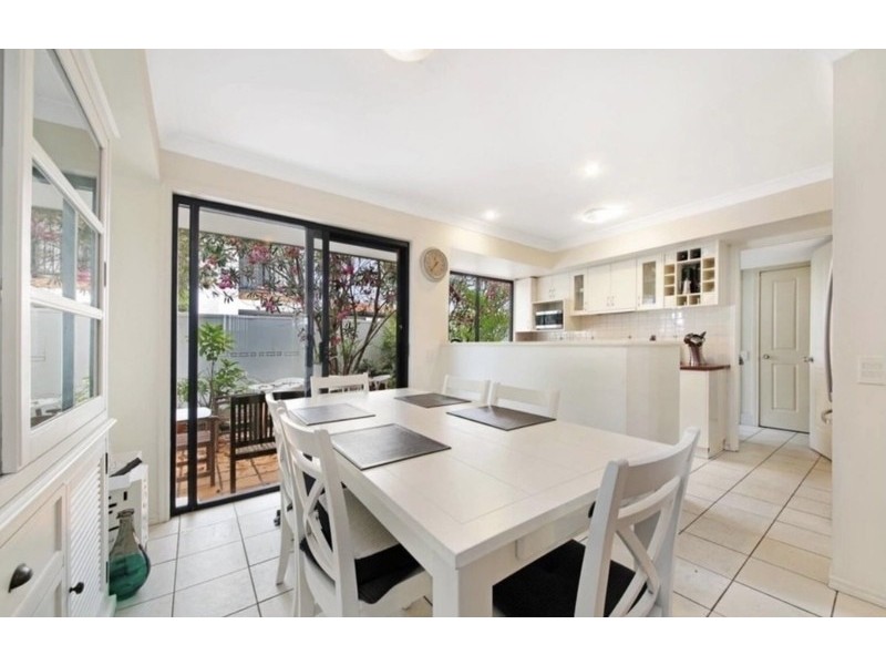1404/2214 Gold Coast Highway, Mermaid Waters QLD 4218