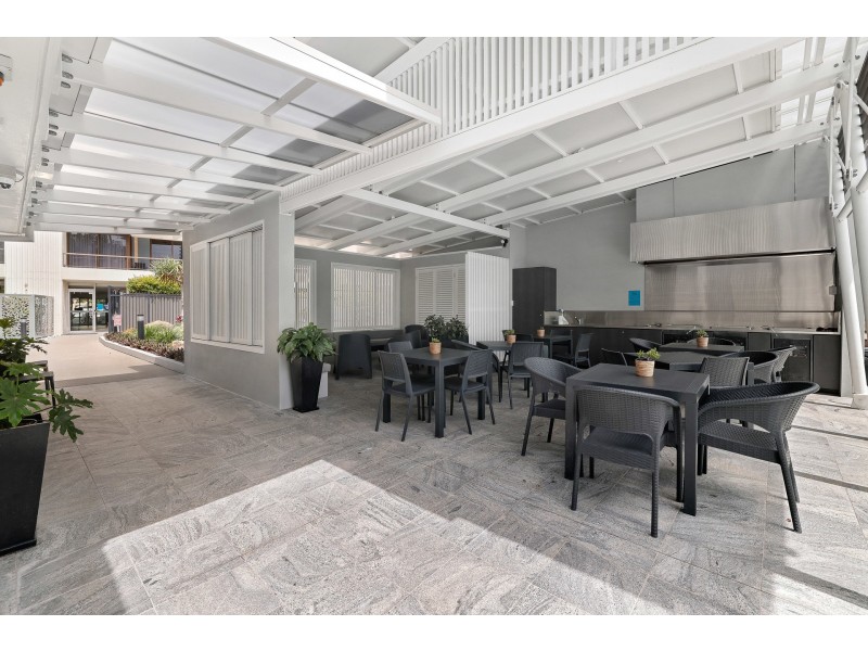 1005/5 Enderley ave, Surfers Paradise QLD 4217