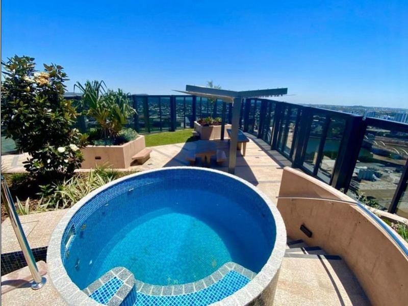 11807/1 Cordelia Street, South Brisbane QLD 4101