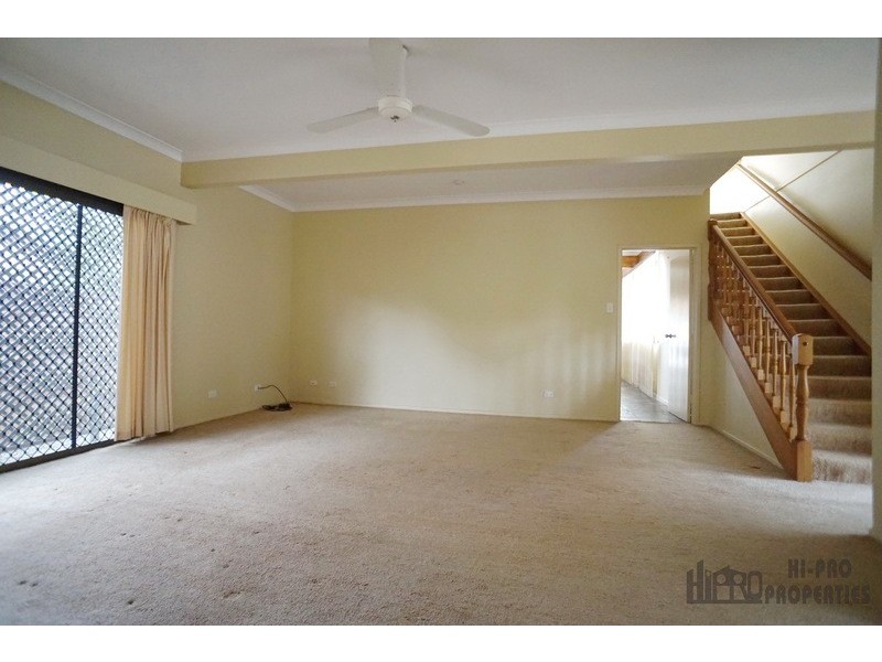 114 Waverly Road, Camp Hill QLD 4152