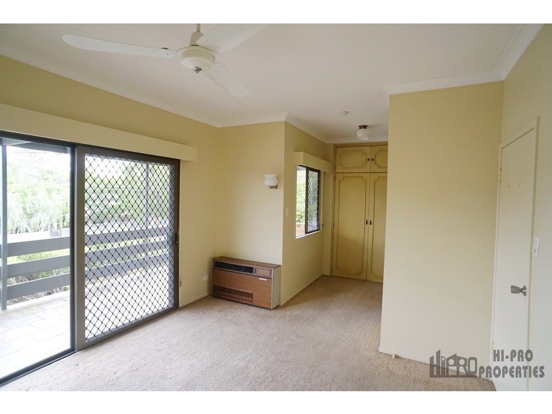 114 Waverly Road, Camp Hill QLD 4152