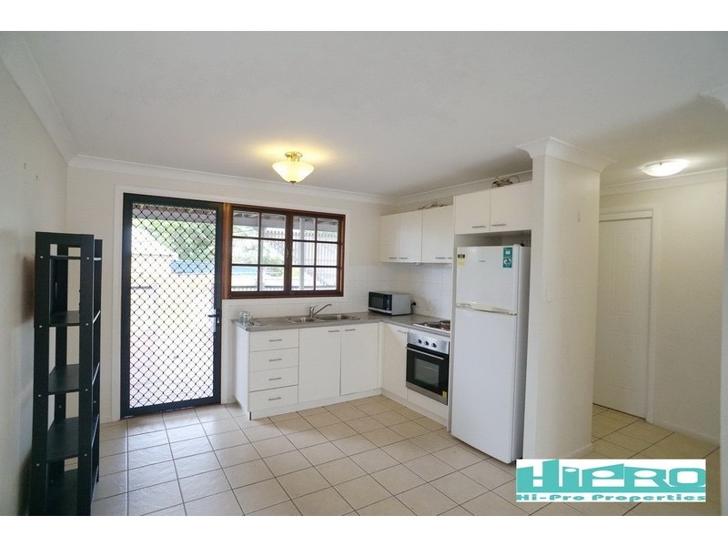 2/50 Merton Road, Woolloongabba QLD 4102