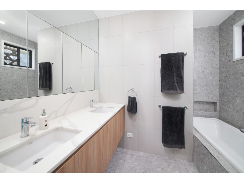 1/72 Palladium Boulevard, Hope Island QLD 4212