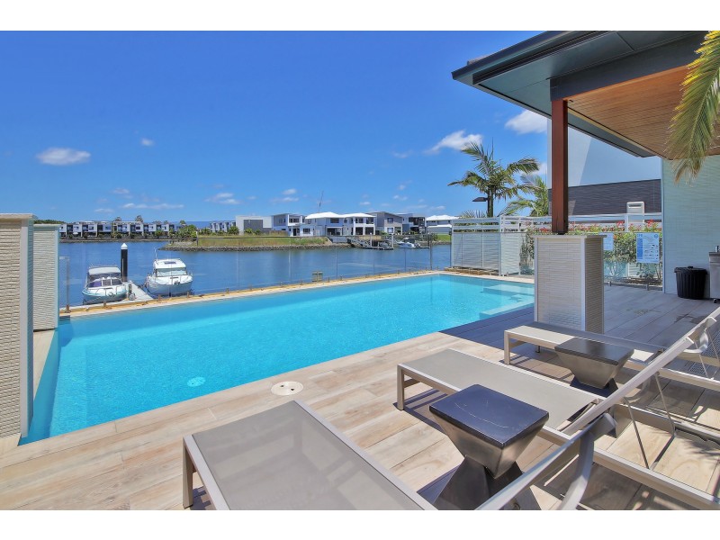 1/72 Palladium Boulevard, Hope Island QLD 4212