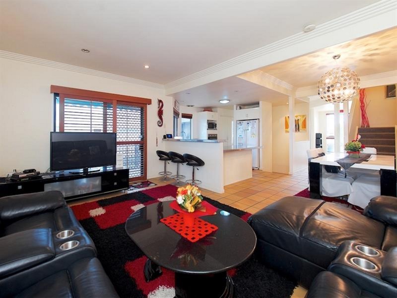 15 Tamarind Place, Stretton QLD 4116