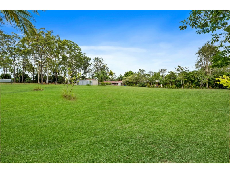 11-13 Merluna Road, Park Ridge South QLD 4125