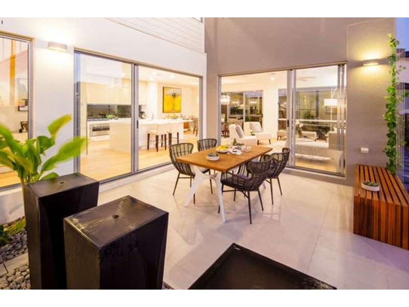 201/300 Turton Street, Coopers Plains QLD 4108
