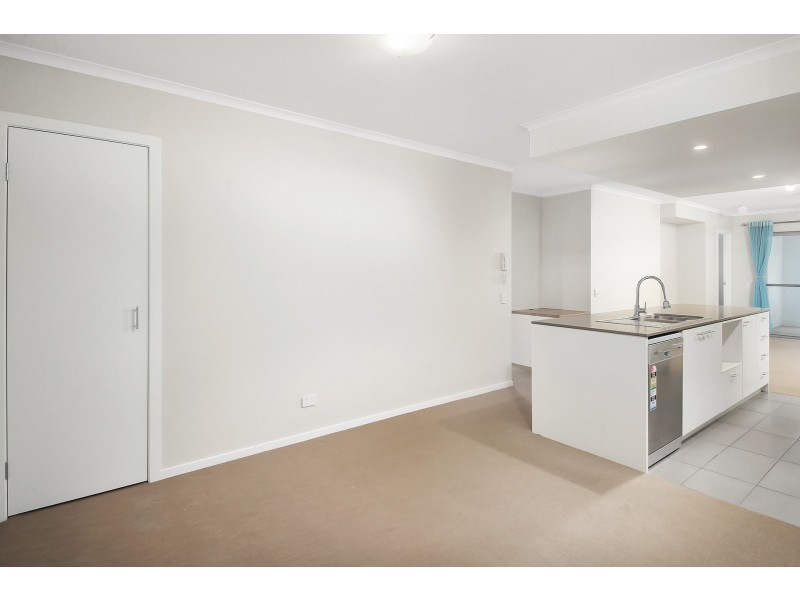 201/300 Turton Street, Coopers Plains QLD 4108