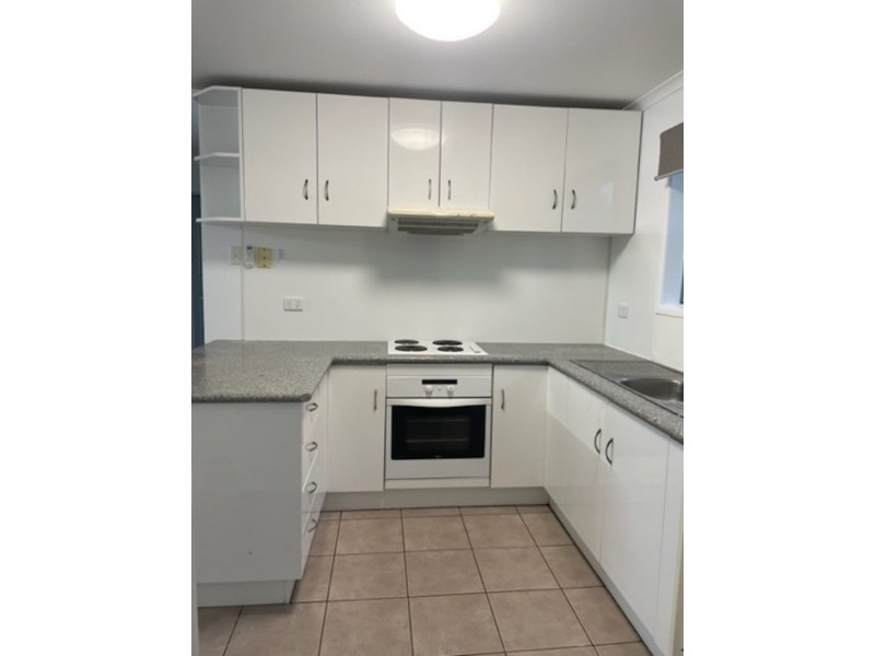 1/6 Bucas Drive, Bucasia QLD 4750