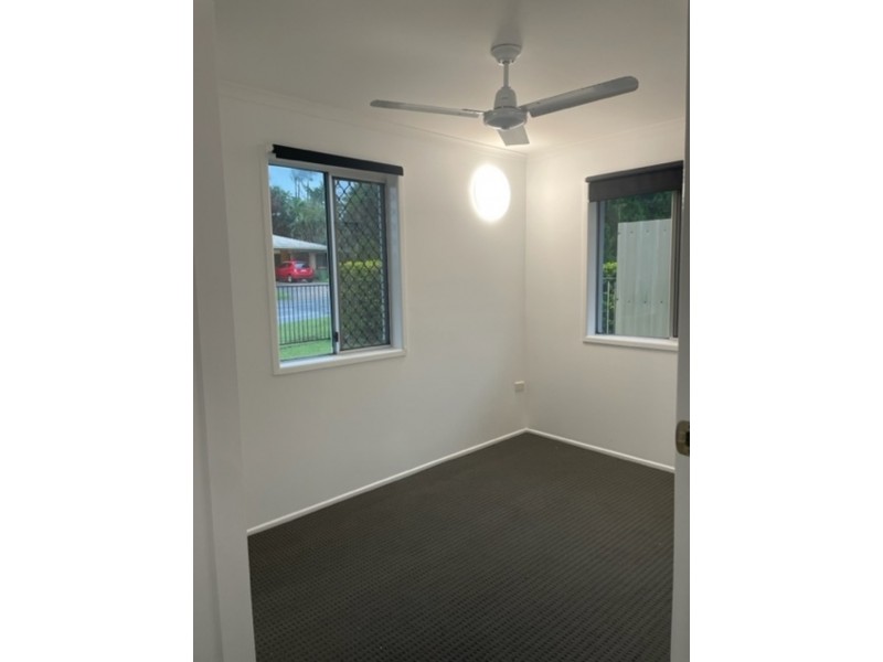 1/6 Bucas Drive, Bucasia QLD 4750