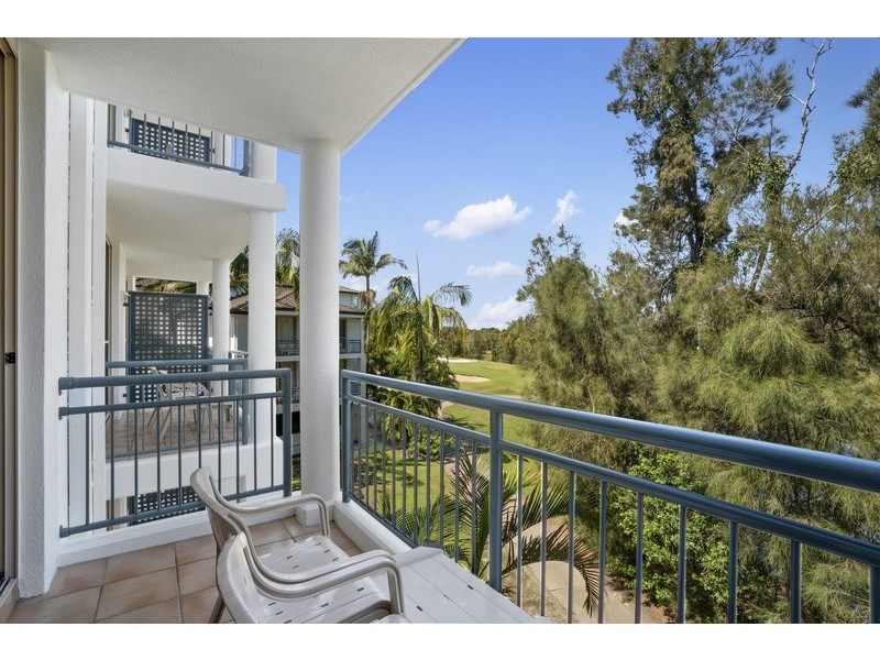 145/64 Palm Meadows Drive, Carrara QLD 4211