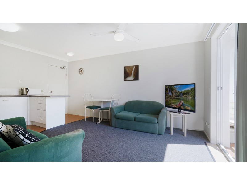 44/16-18 Lloyd Street, Southport QLD 4215