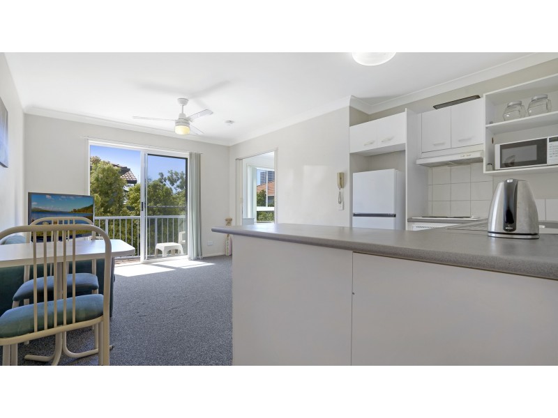 44/16-18 Lloyd Street, Southport QLD 4215