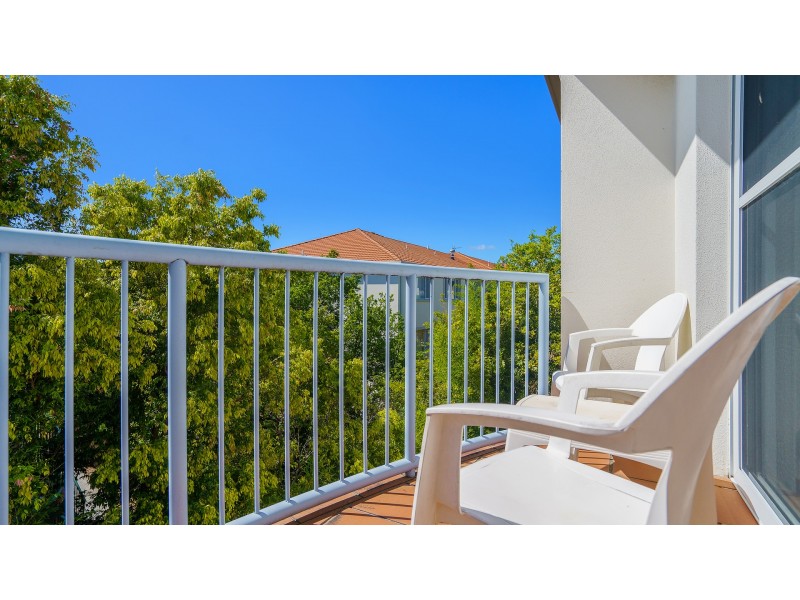 44/16-18 Lloyd Street, Southport QLD 4215