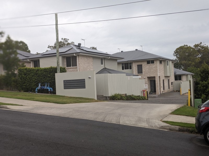 8/5-9 Victor Street, Birkdale QLD 4159