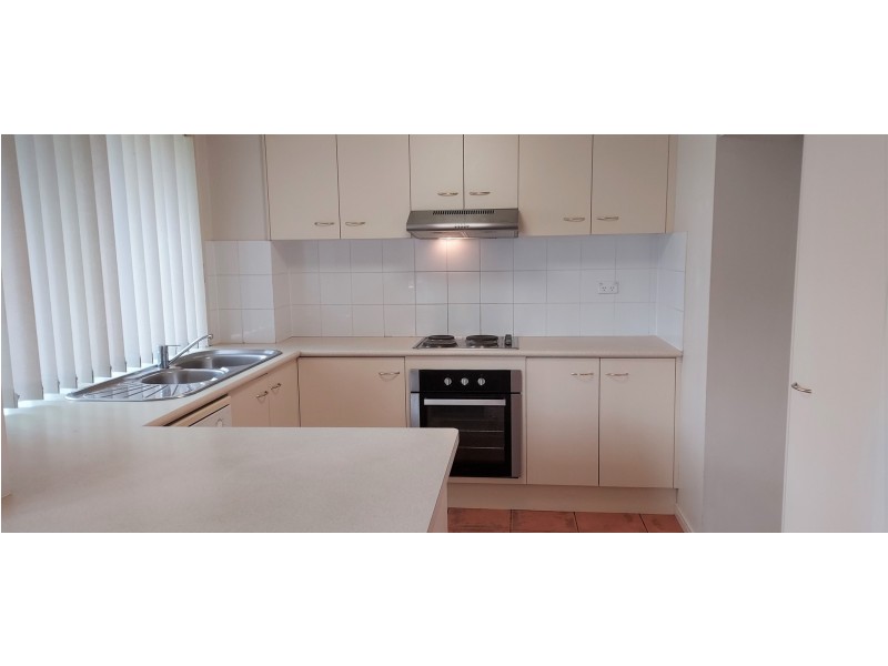 49/19 Harrow Place, Arundel QLD 4214