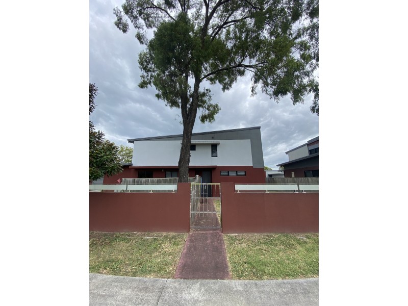 08/86 Grace Street, Wulkuraka QLD 4305