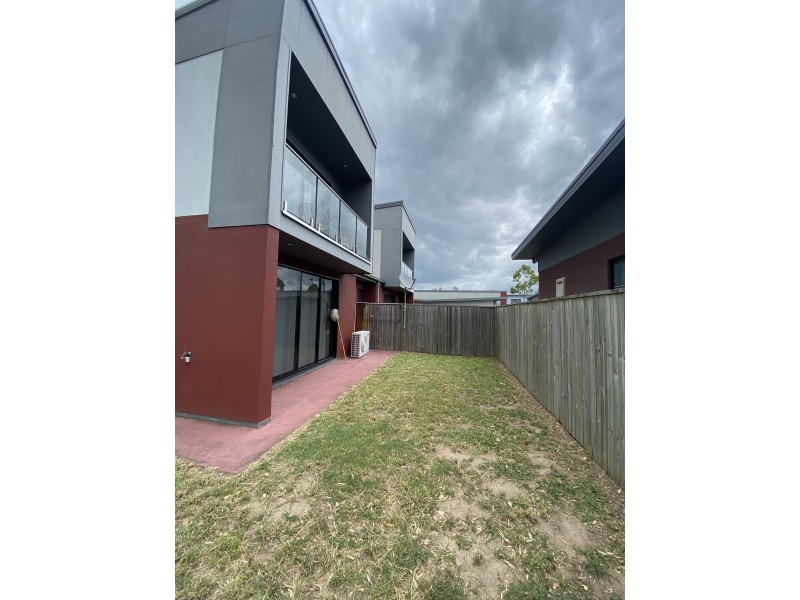 08/86 Grace Street, Wulkuraka QLD 4305