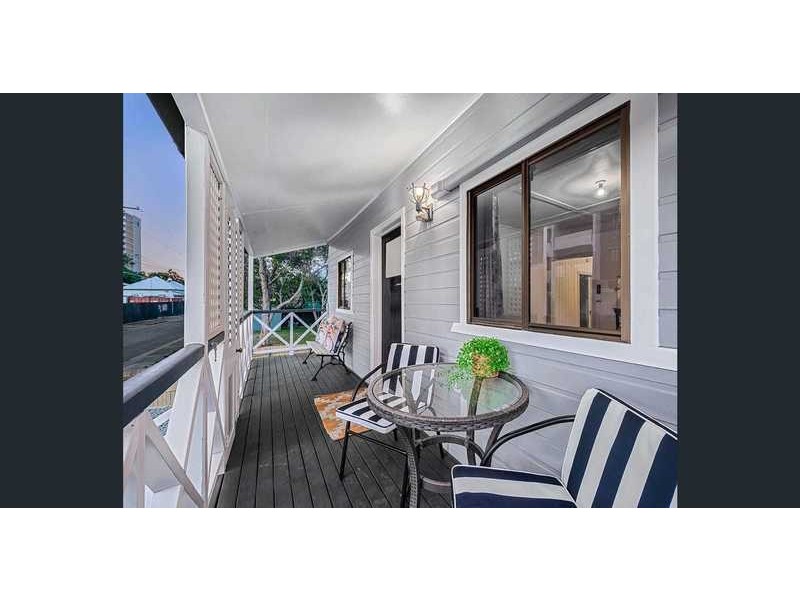 38 Sword Street, Woolloongabba QLD 4102