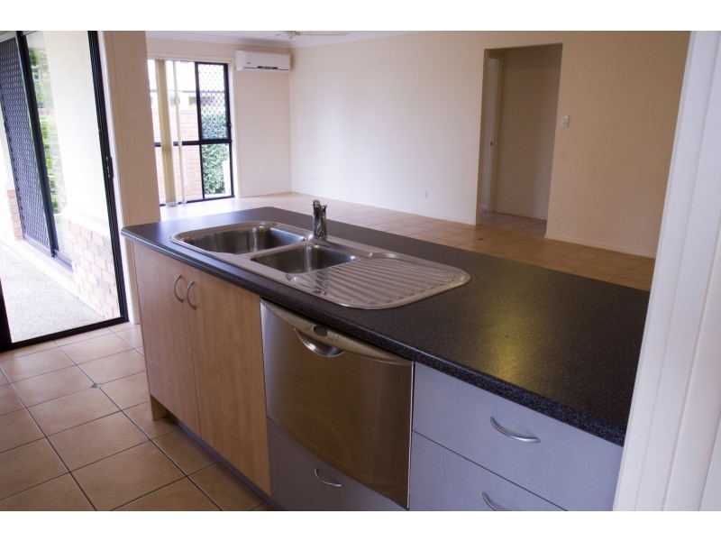 4 Prudence Court, Carina QLD 4152