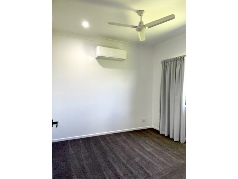 22 Stellajean Crescent, Alligator Creek QLD 4740