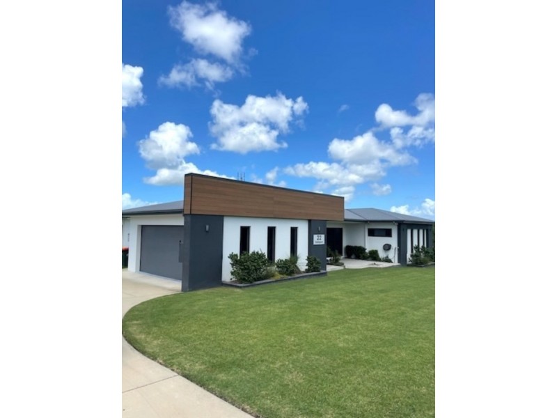 22 Stellajean Crescent, Alligator Creek QLD 4740