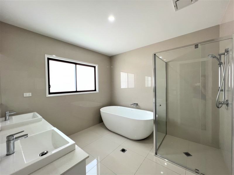 7 Park Cove Boulevard, Hope Island QLD 4212
