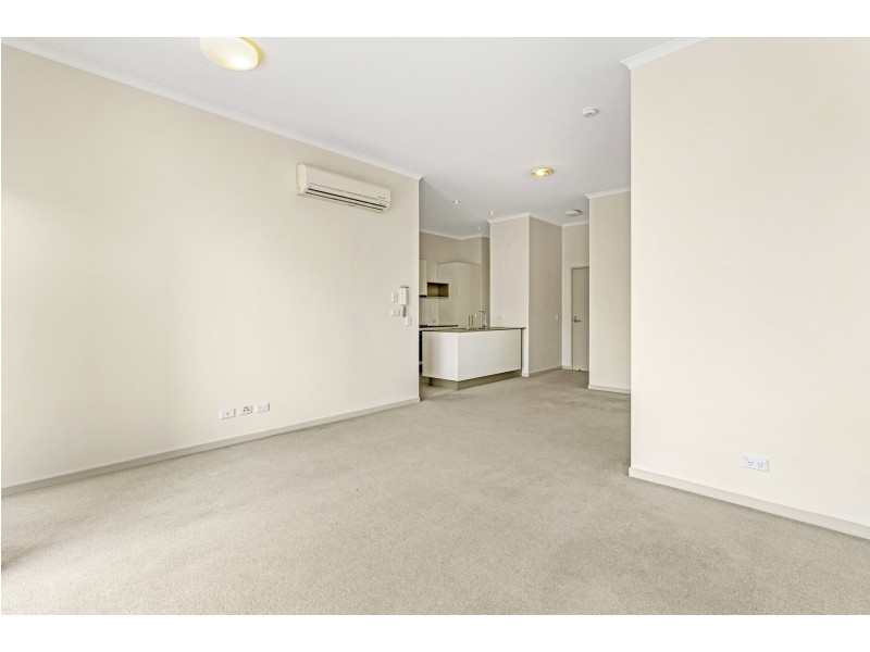 212/129-133 Laver Drive, Robina QLD 4226