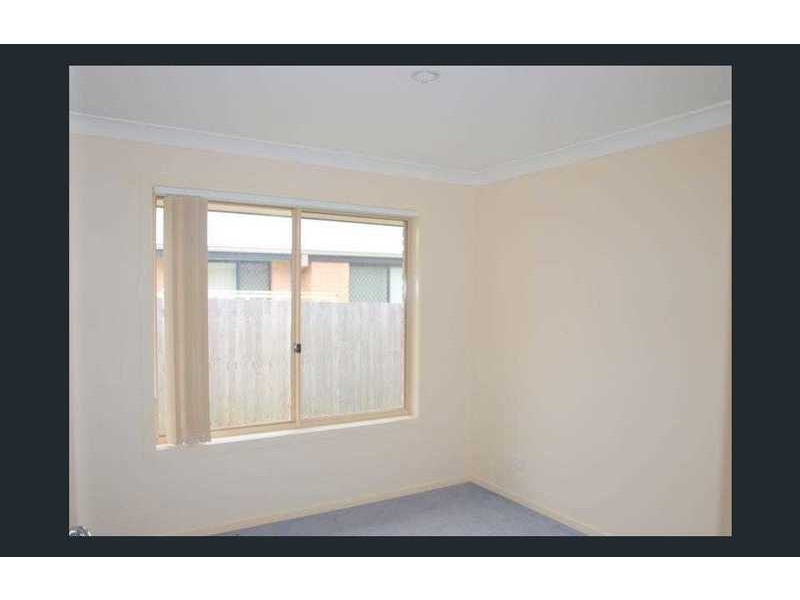 86 Collins, Collingwood Park QLD 4301