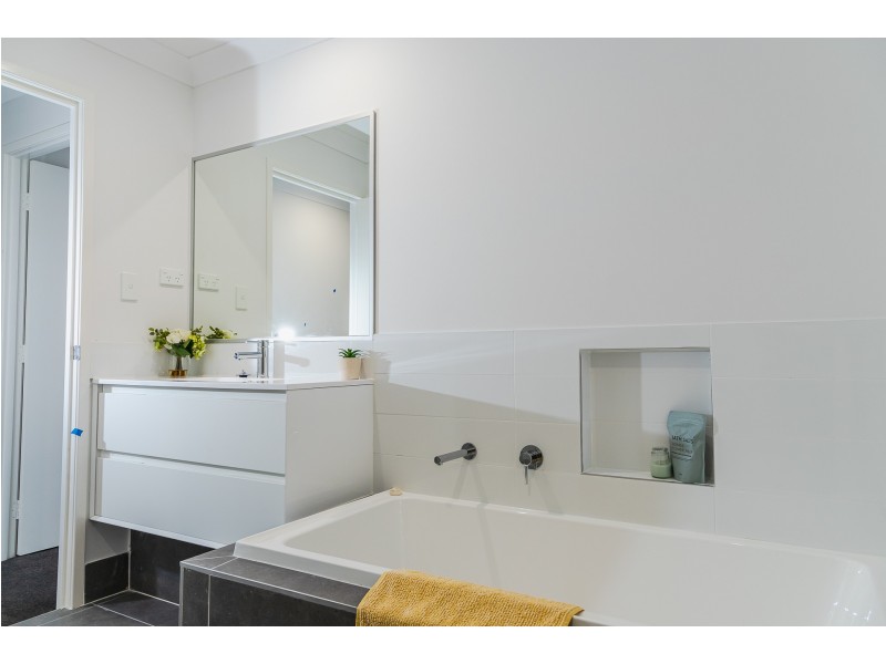 24/82 CASCADE STREET, Raceview QLD 4305