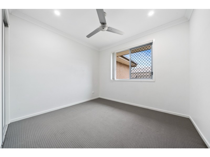 12 Denman Drive, Bundamba QLD 4304