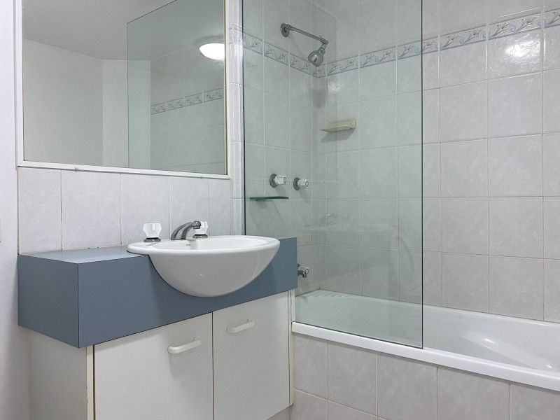 15/12-14 Lloyd Street, Southport QLD 4215