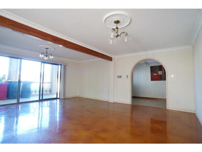 12 Belfairs Street, Robertson QLD 4109