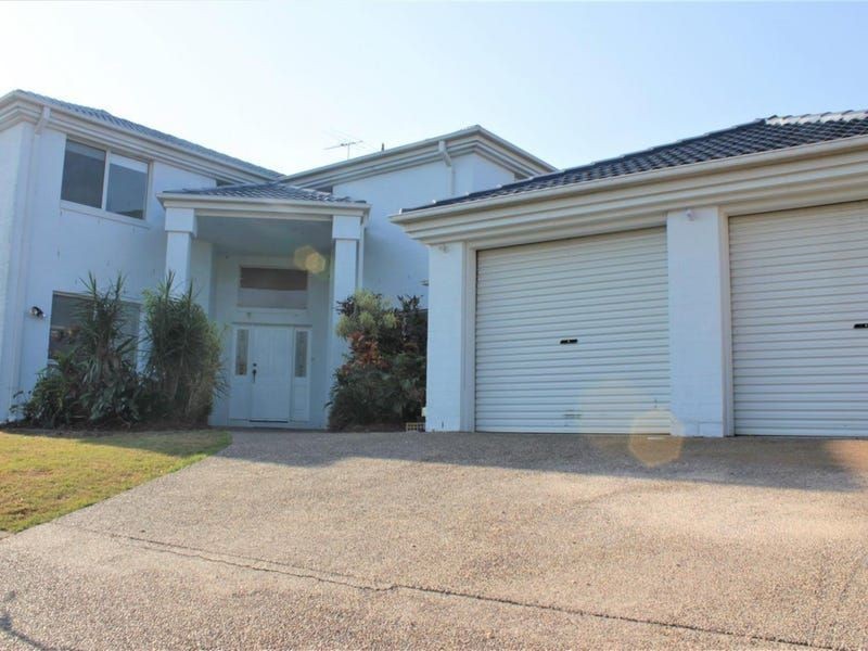 11 Kennet Place, Carina QLD 4152