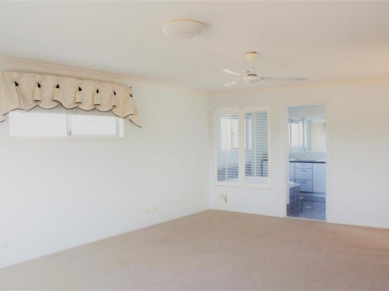 11 Kennet Place, Carina QLD 4152