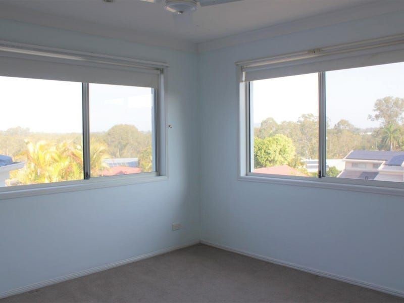 11 Kennet Place, Carina QLD 4152