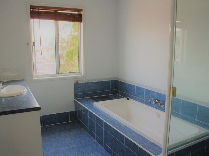 11 Kennet Place, Carina QLD 4152