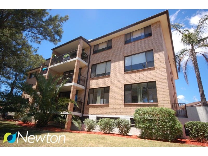 12/94-100 Flora Street, Sutherland NSW 2232