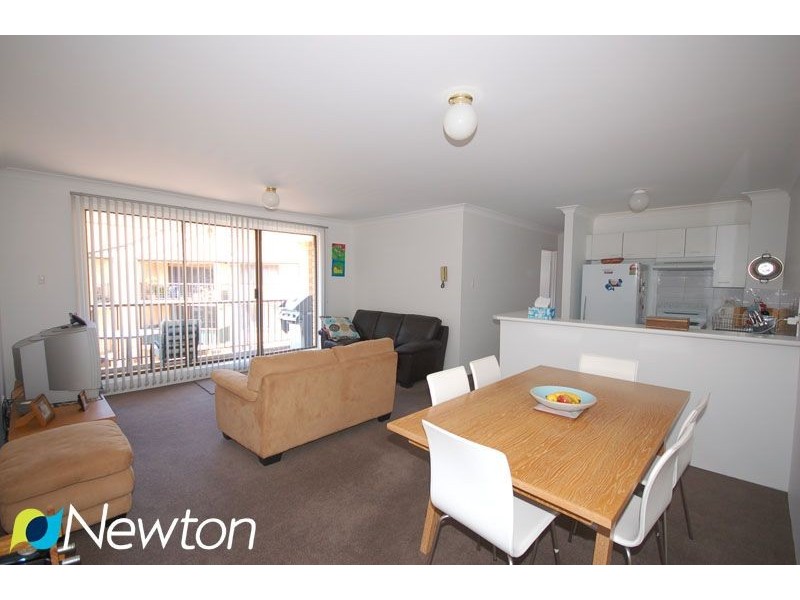 12/94-100 Flora Street, Sutherland NSW 2232