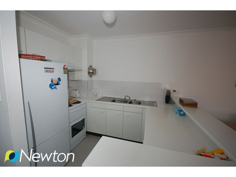 12/94-100 Flora Street, Sutherland NSW 2232