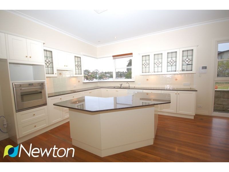 6 Kalang Lane, Yowie Bay NSW 2228