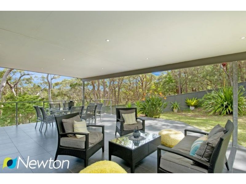 17 Meehan Place, Kirrawee NSW 2232