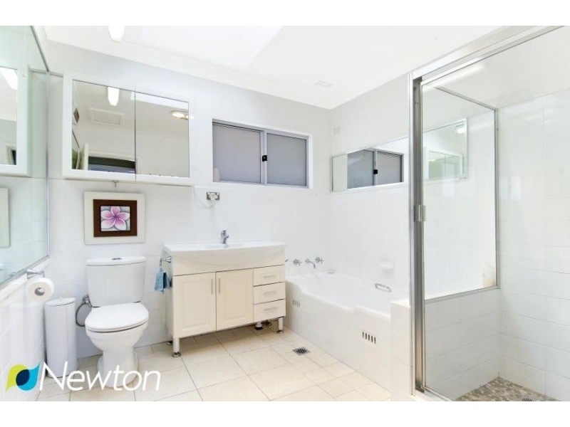 44 Gore Avenue, Kirrawee NSW 2232