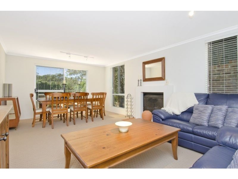 12a Wanganui Road, Kirrawee NSW 2232