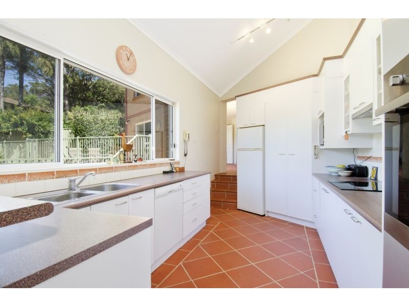 12a Wanganui Road, Kirrawee NSW 2232