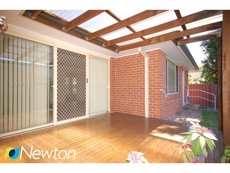 2/73 Wyralla Rd, Miranda NSW 2228