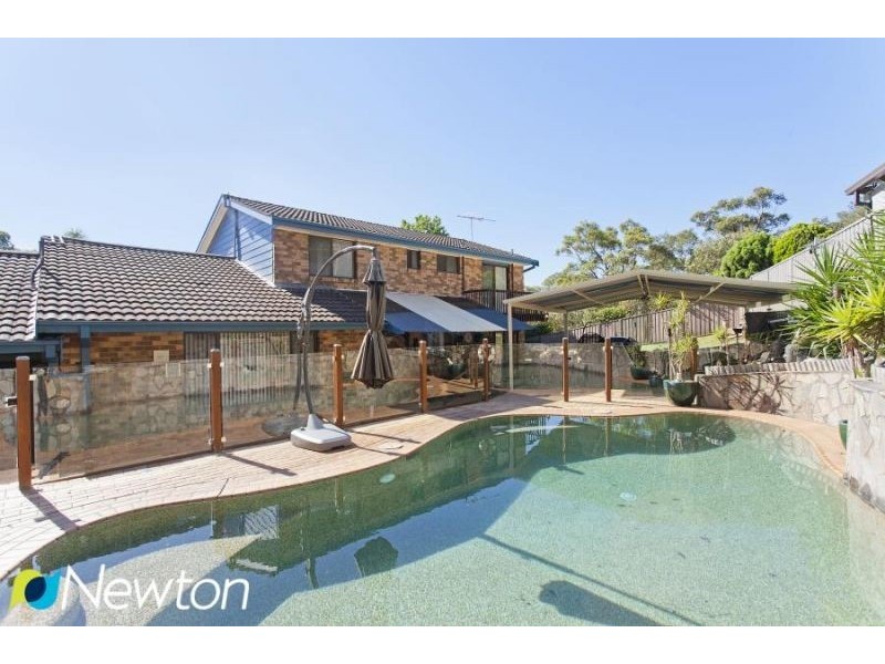 2 Moon Point Road, Illawong NSW 2234